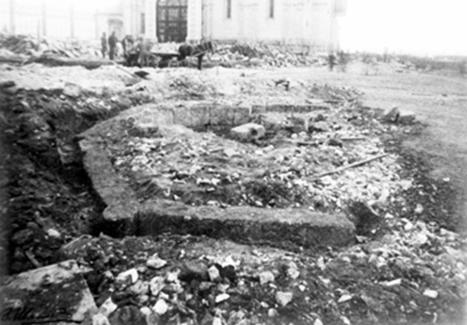 Остатки церкви-колокольни Иоанна Лествичника. Фотография 1913 года.