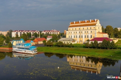 Ярошевич Л. А. &ldquo;Дедушка&rdquo; полесских городов.