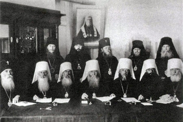Мазырин А. В. Вопрос о Патриаршем Синоде в &laquo;межсинодский&raquo; период 1925&mdash;1927 гг.